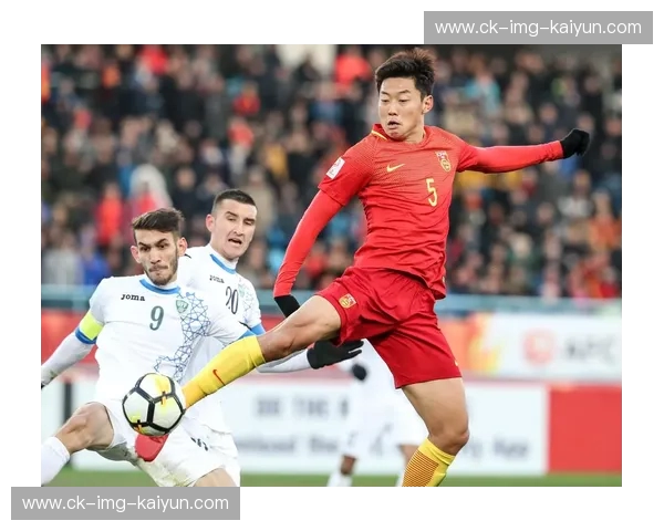 亚洲杯巅峰对决：中国男足能否抵挡乌兹别克斯坦的钢铁洪流？